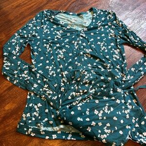 Posh Peanut Blue Green Flowers Pajamas Size Small